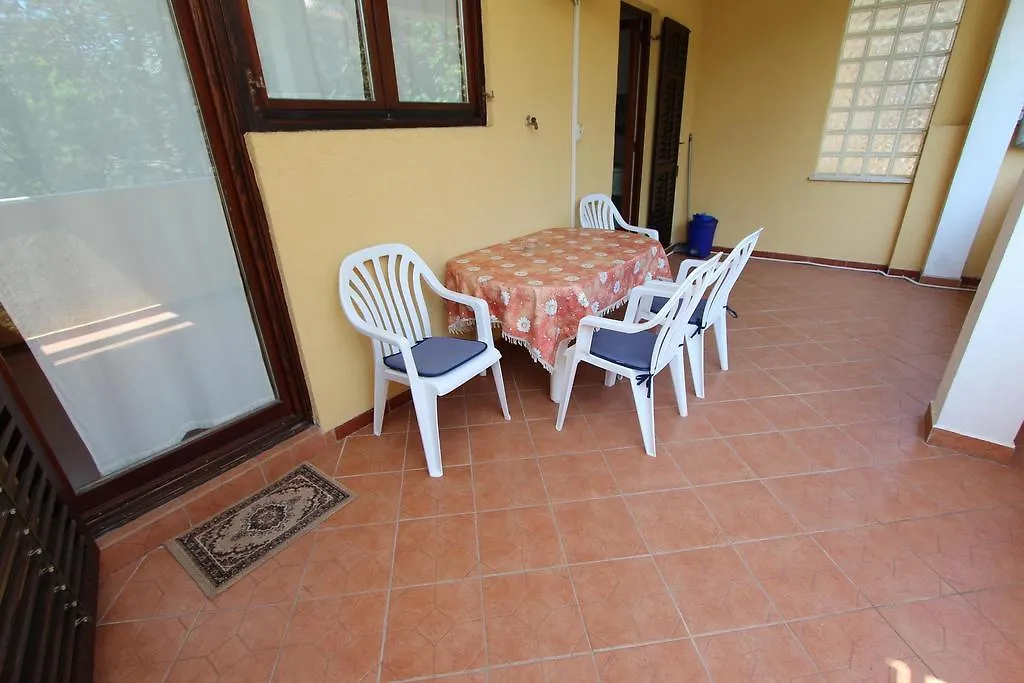 Apartments Lora Rovinj 0*,