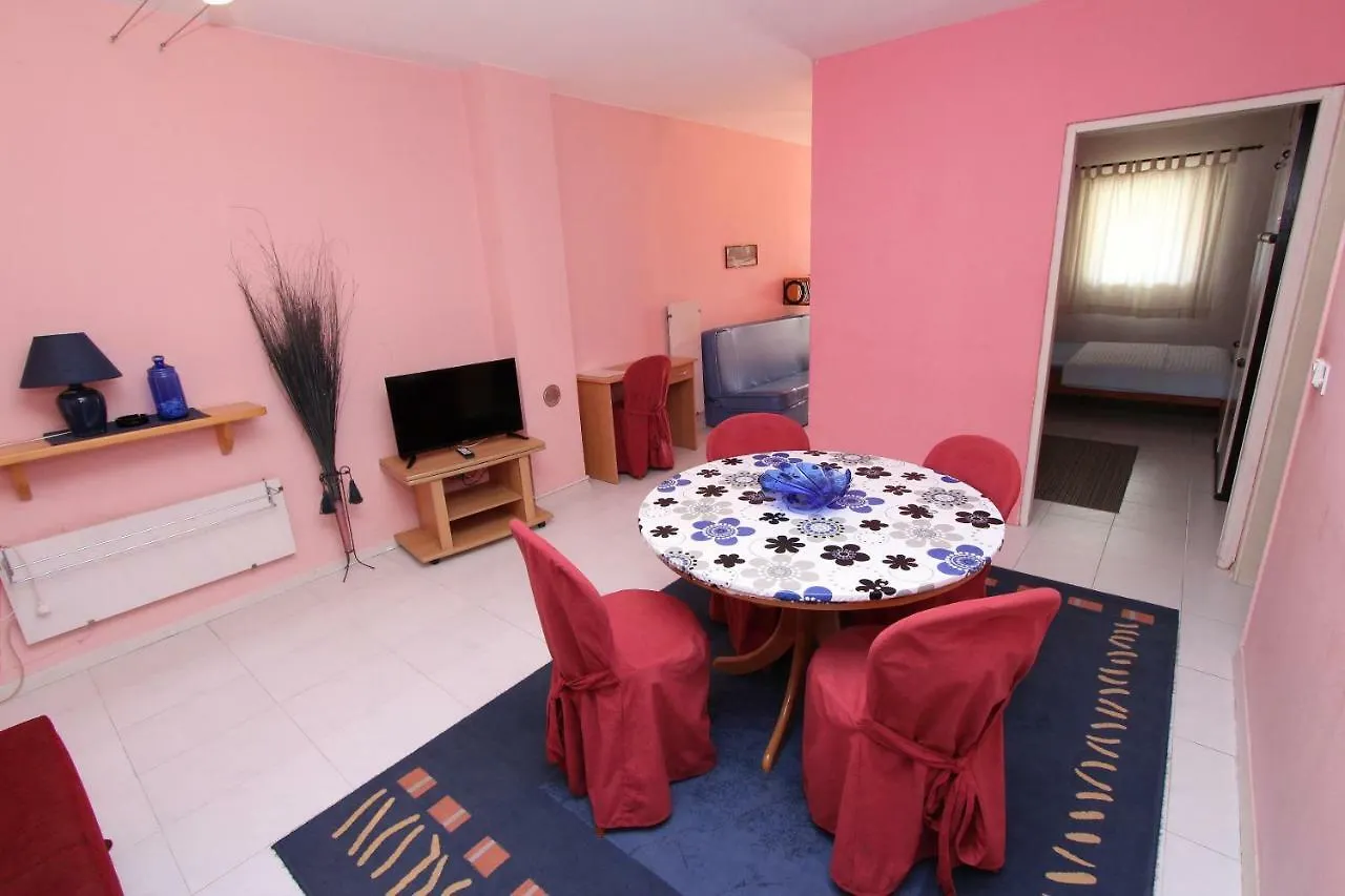 Apartments Lora Rovinj 0*,  Horvátország