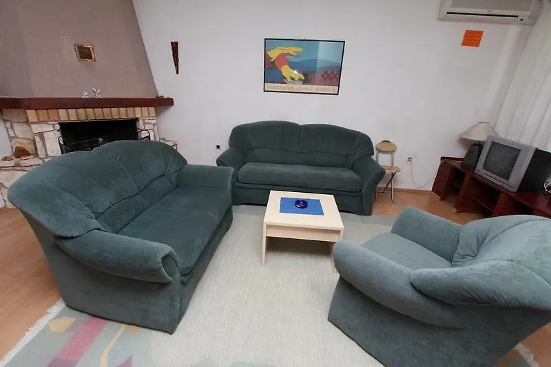 Apartments Lora Rovinj 0*,